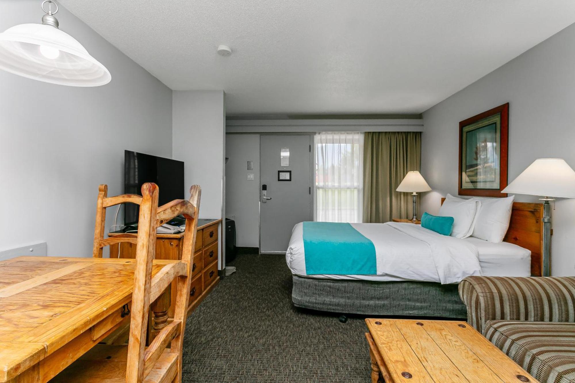 Tonquin Inn Jasper Pokoj fotografie