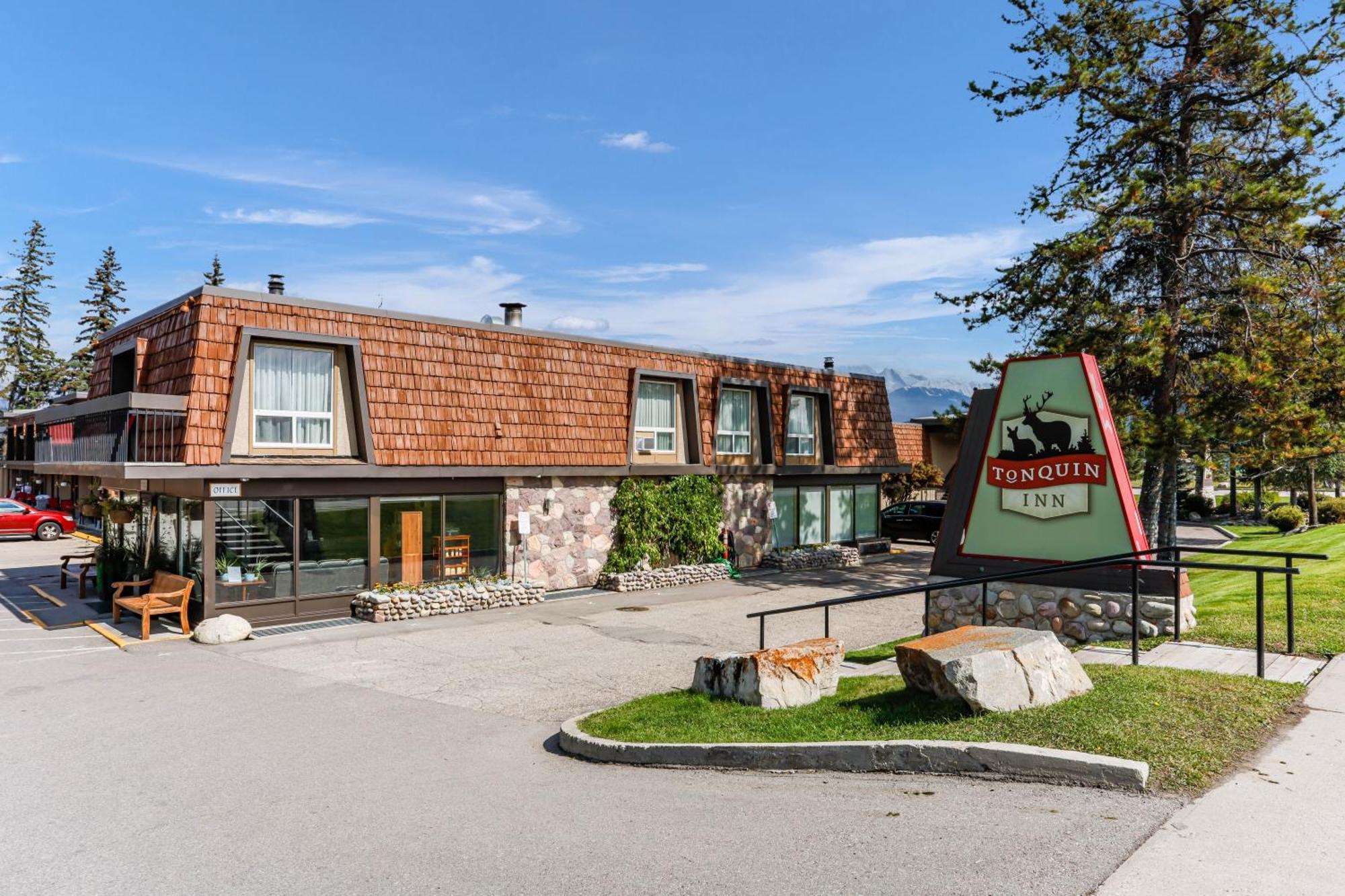 Tonquin Inn Jasper Exteriér fotografie